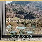 Alpstuga Le Chateau Ambulant *