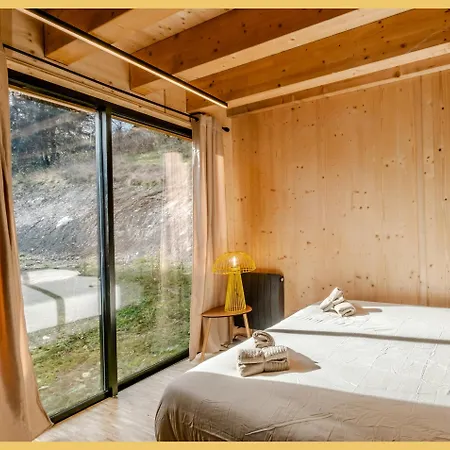 Le Chateau Ambulant Chalet La Baume