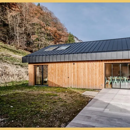Le Chateau Ambulant Chalet La Baume